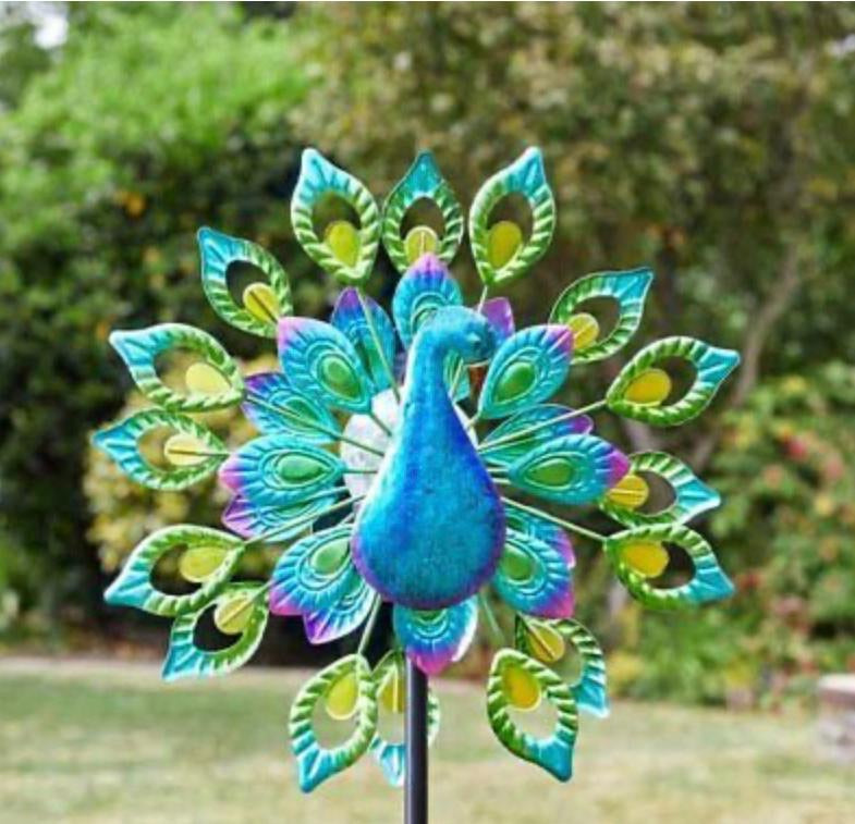 Peacock illuminated wind spinner